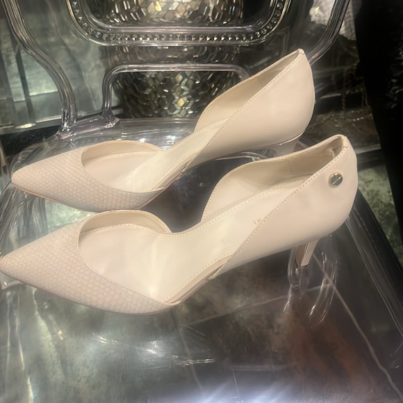 New Calvin Klein pumps - Picture 4 of 4